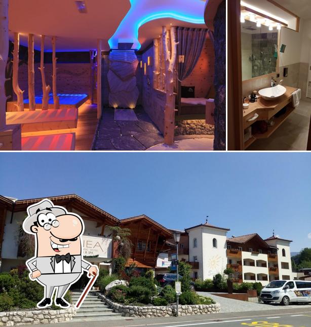 Curiosa tra gli esterni di Abinea Dolomiti Romantic SPA Hotel Südtirol