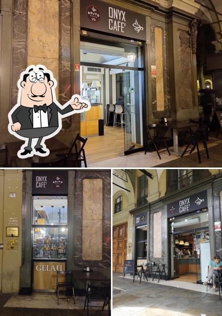 Dai un'occhiata agli interni di Caffè Vergnano 1882