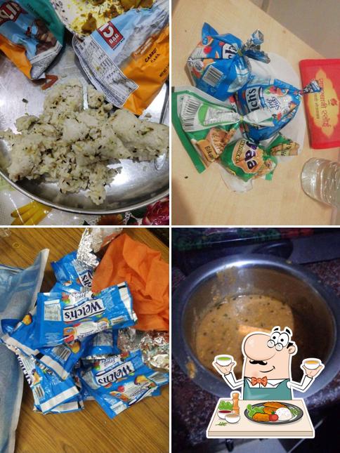 Food at Maa Annapurna Bhojnalaya