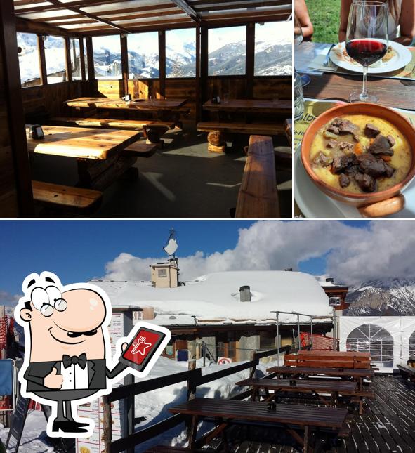 Gli esterni di RISTORANTE RIFUGIO LA SOSTA