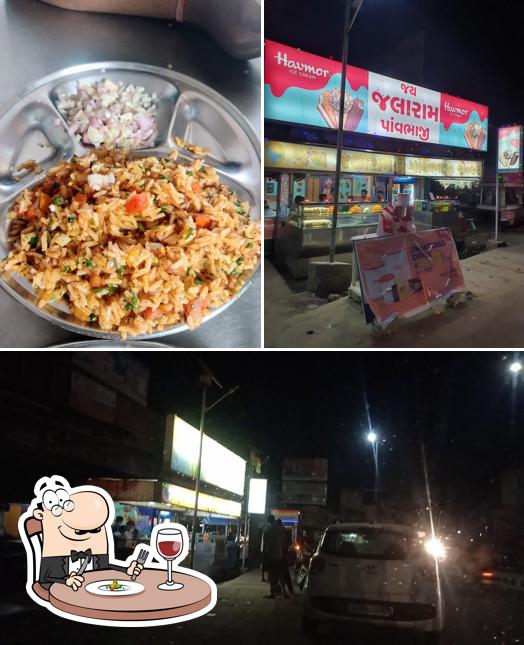 Jay Jalaram Pavbhaji Center is distinguished by food and exterior