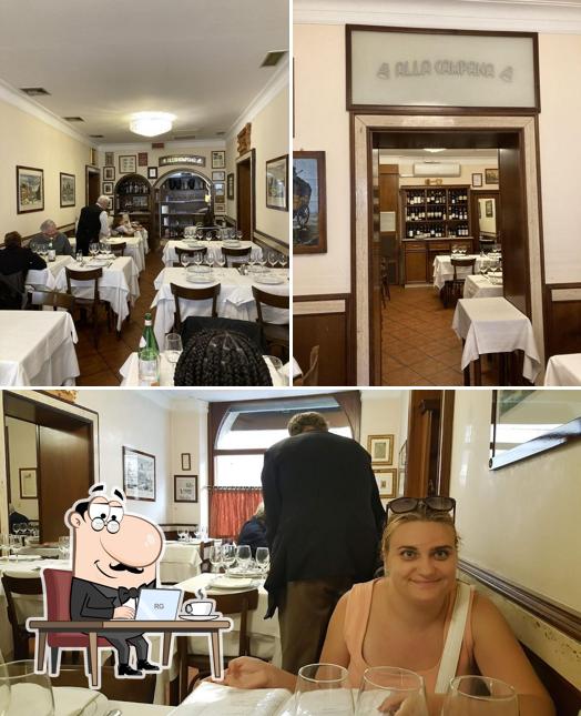 Installez-vous à l'une des tables de Ristorante la Campana