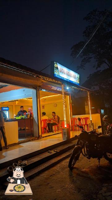 Gyoza at WOW MOMO HUT