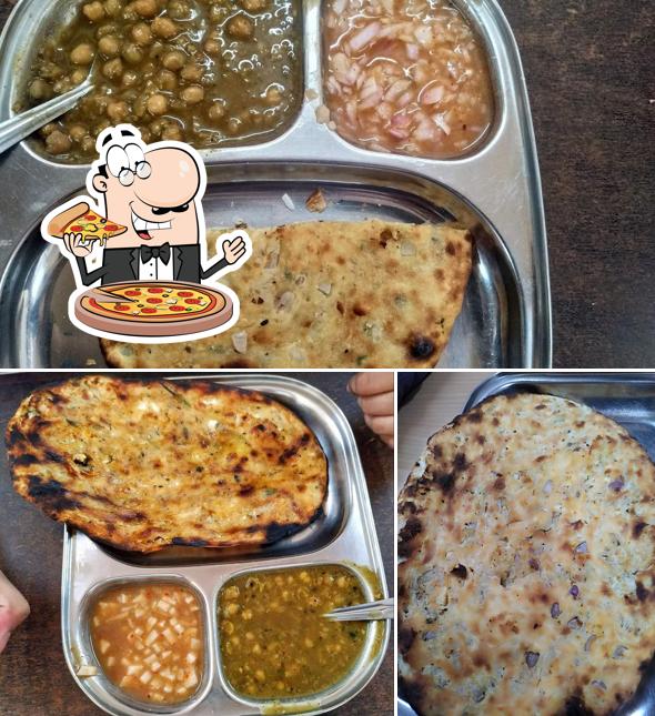 At Breakfast Point, you can order pizza