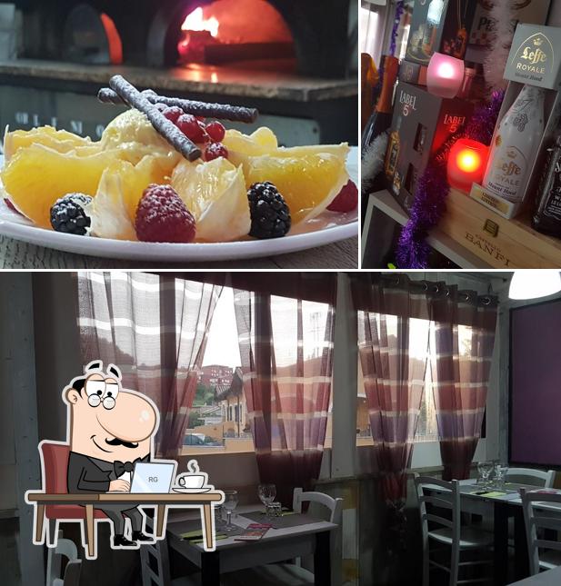 Dai un'occhiata agli interni di Pizzeria I Cugini