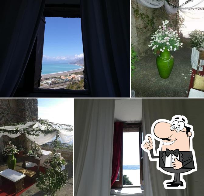 Vedi la immagine di Il Castello di Praia