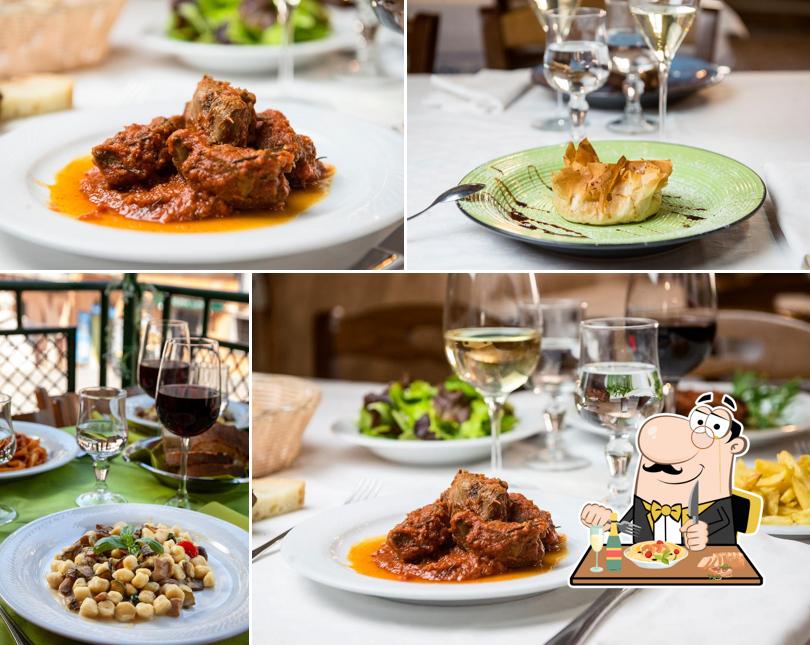 Platti al Trattoria dei Cacciatori