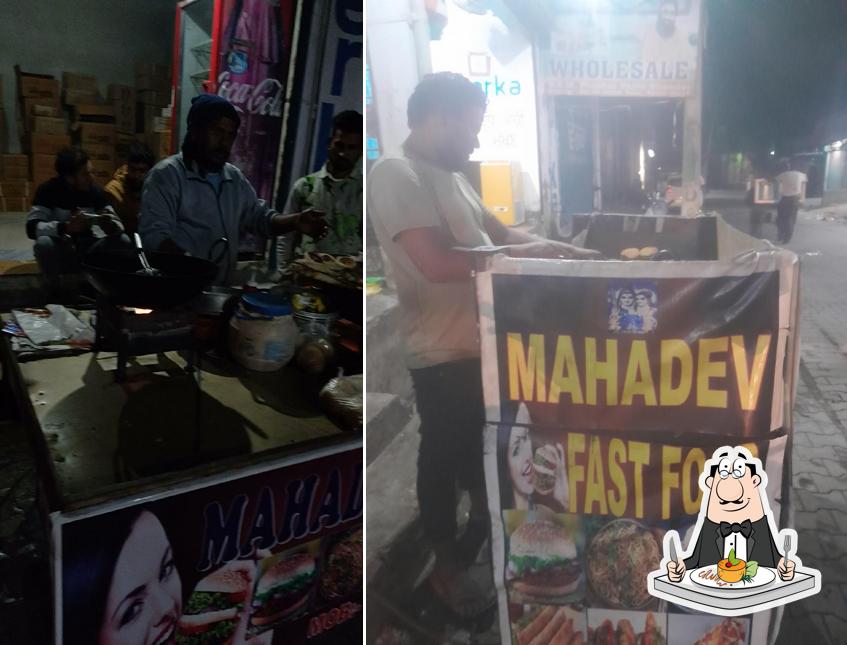 Food at Mahadev Fast Food