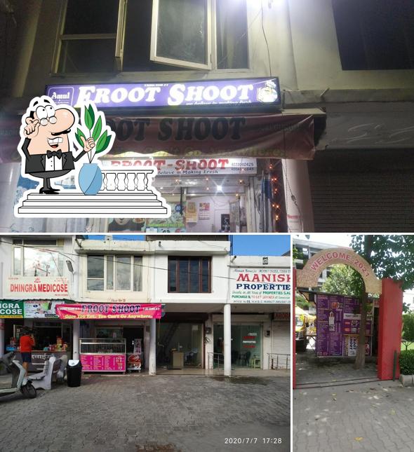 This is the image depicting exterior and interior at Froot Shoot Piet n Gateway college