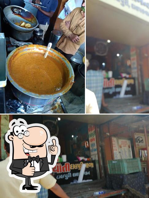 Look at the picture of Jyoti Restaurant Famous Daal Puri