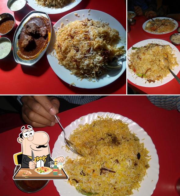 Pad thai at KIRANCHI RESTAURANT