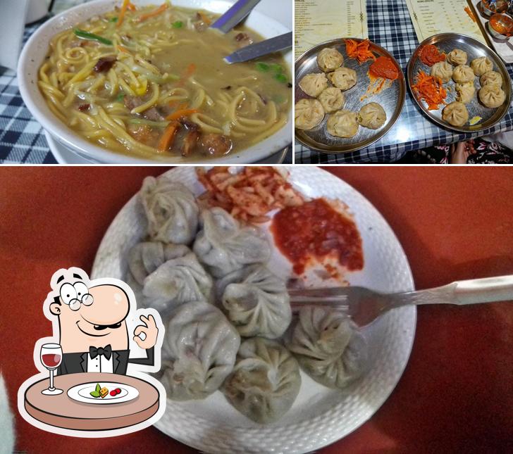 Food at Momo King