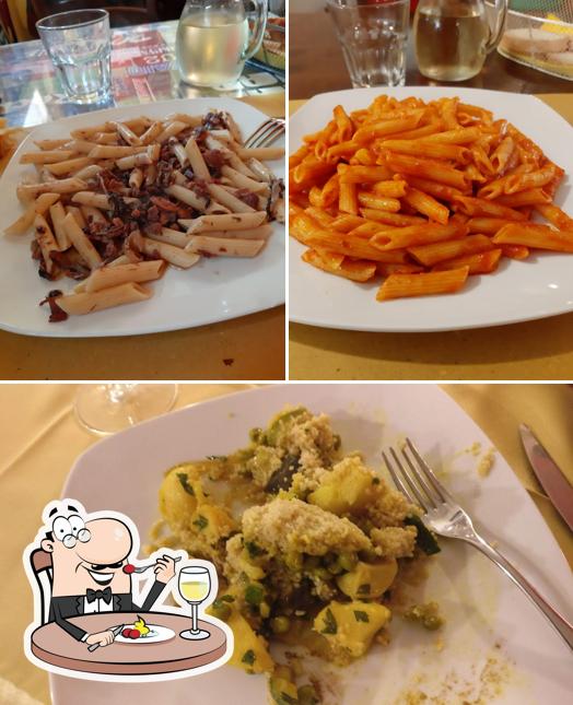 Cibo al Il Pasteggio A Livello Di Mazzoli Massimo & C. S.N.C