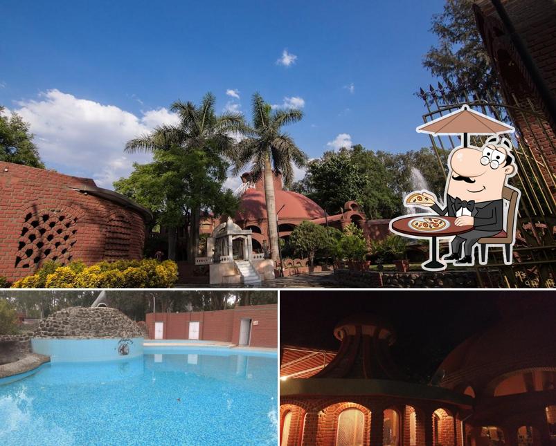 The exterior is an important feature of Hotel Angaraj Family Resto-Bar