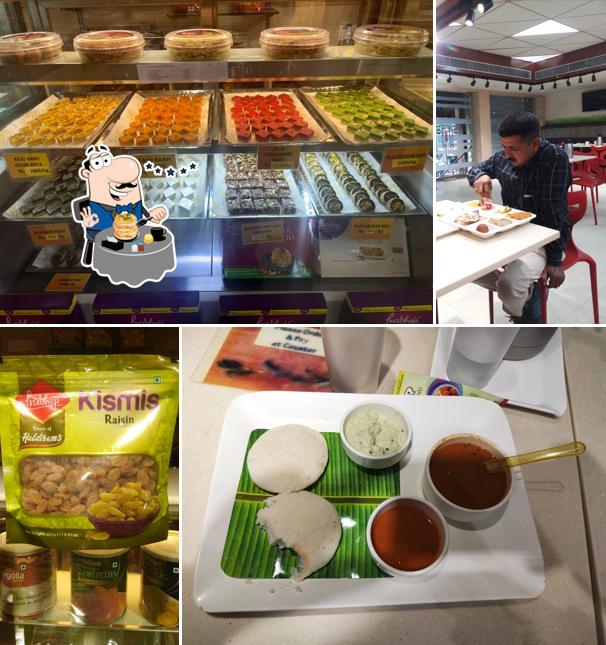 Food at Haldiram Prabhuji