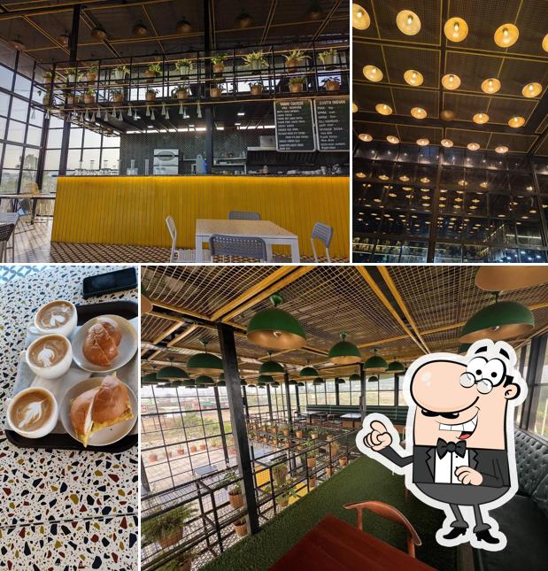 Food Station (The Best Restaurant)