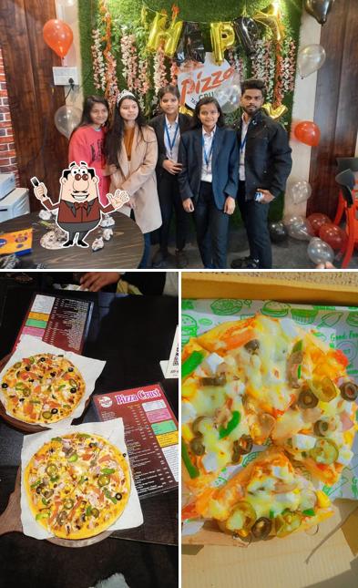 Food at Pizza crust