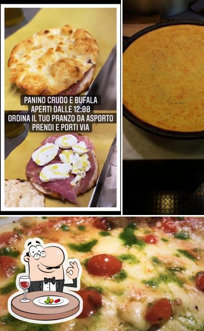 Platti al Pizzeria Da Antonio