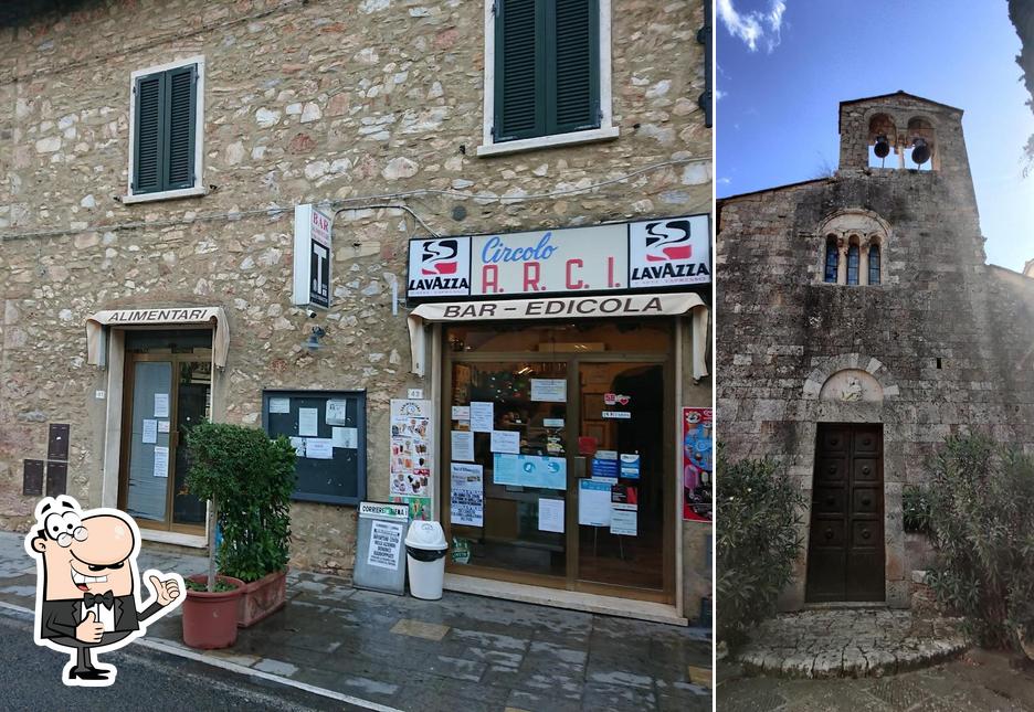 Ecco una foto di Bar Alimentari Tabacchi Edicola Superenalotto Lis paga Pievescola