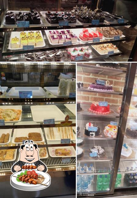 Food at Monginis-Celebration Point