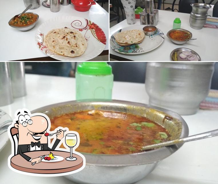 Food at New Rajshree Bhojnalaya