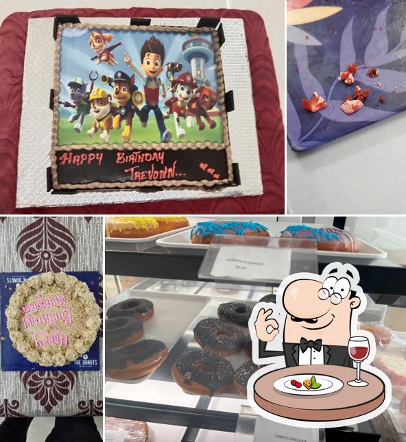 Food at The Donuts Cake Shop Mettupalayam Road