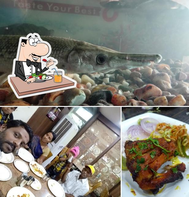 Meals at Vinayak Savji Restaurant