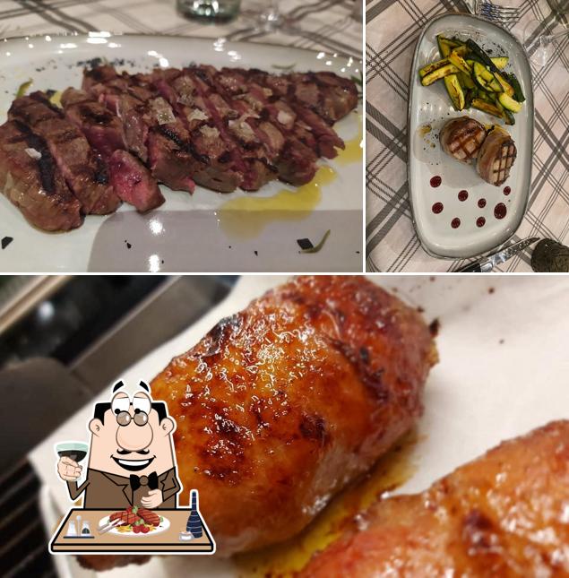 Taverna di Merlino serve piatti di carne