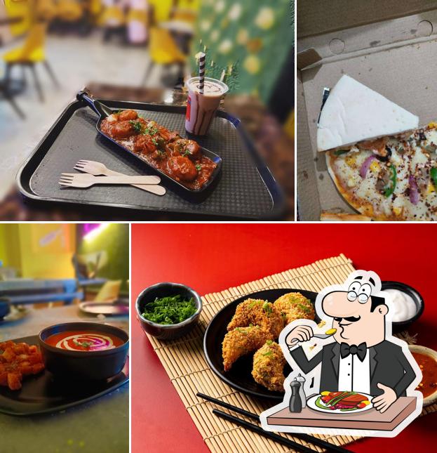 Meals at Momo Street