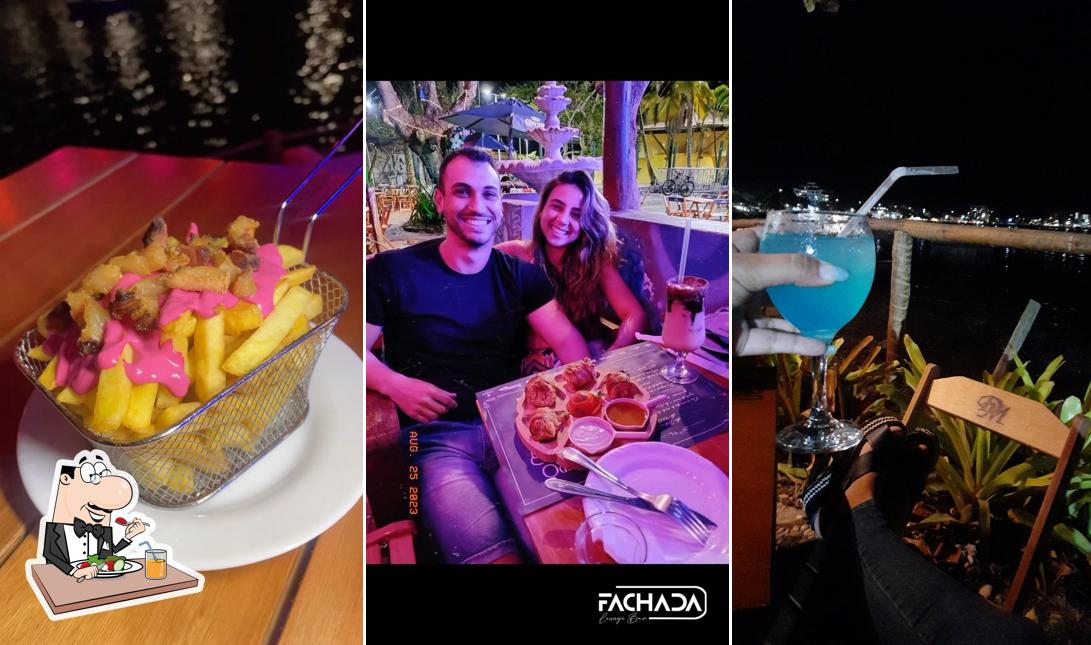 Comida em Fachada Lounge Bar