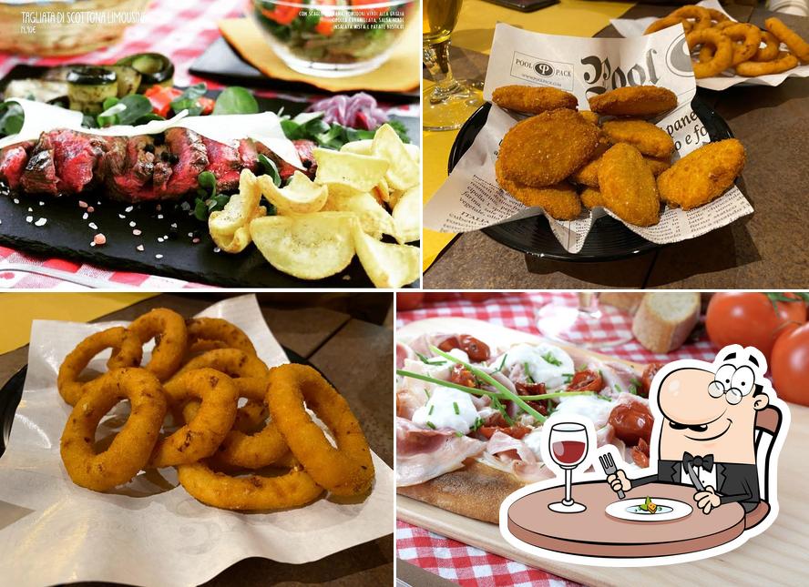 Platti al Hamburgheria Viva Cafe