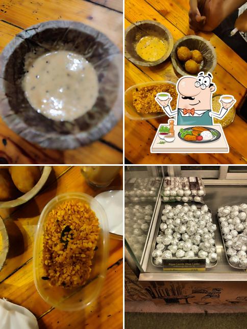 Food at Nellai Karupatti Coffee HO (Head Office of TamilNadu)