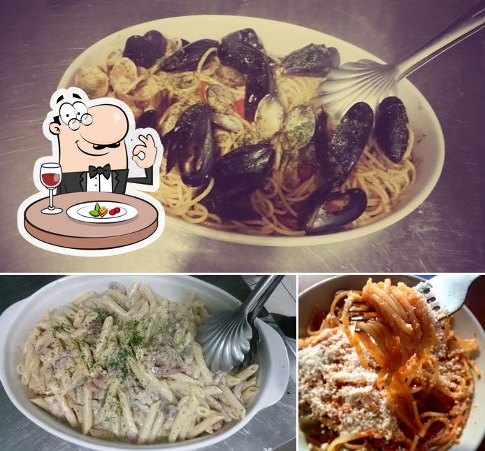 Platti al Spaghetteria Seven