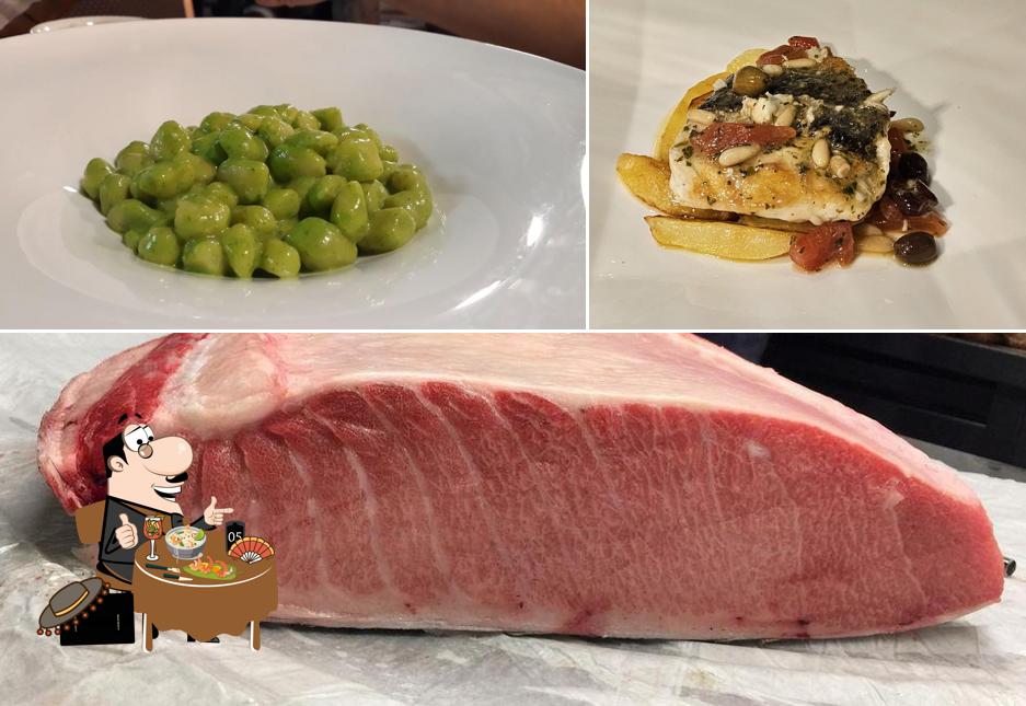 Platti al Trattoria Angiolina Sestri Levante