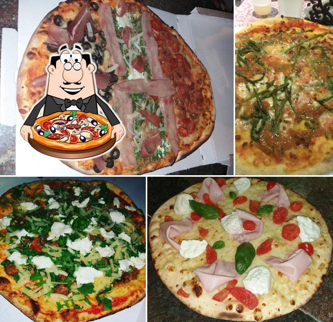 A La Farfalla Blu Di Liccardi Massimo, puoi goderti una bella pizza