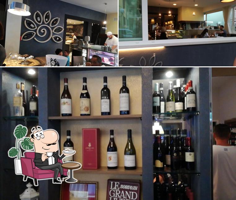 Dai un'occhiata agli interni di Ristorante La Grotta