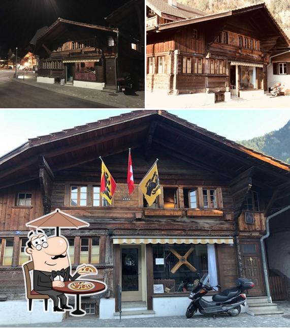 Gli esterni di Hangar 32