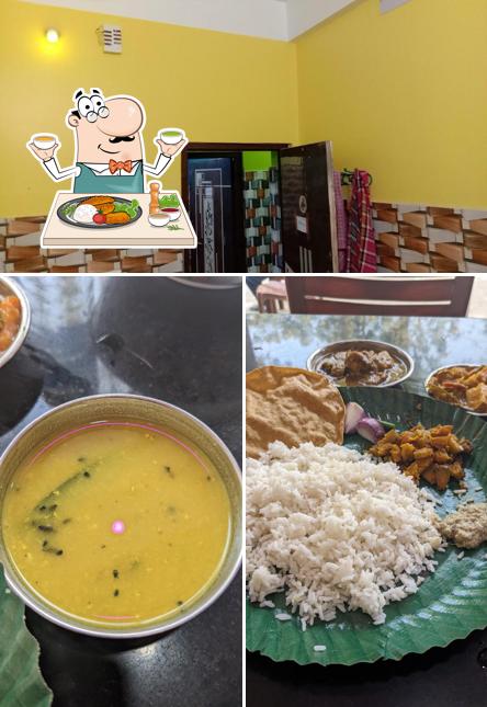 Ramkrishna Hotel And Guest House is distinguished by food and interior