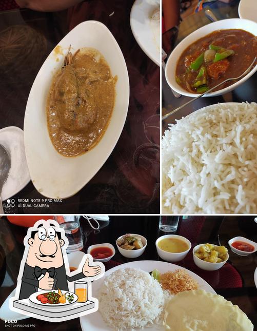 Food at Too Maach Bangali !