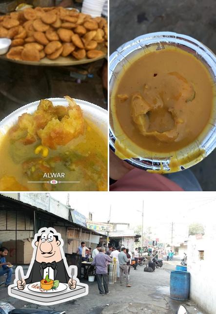Among different things one can find food and exterior at कचौरी वाले