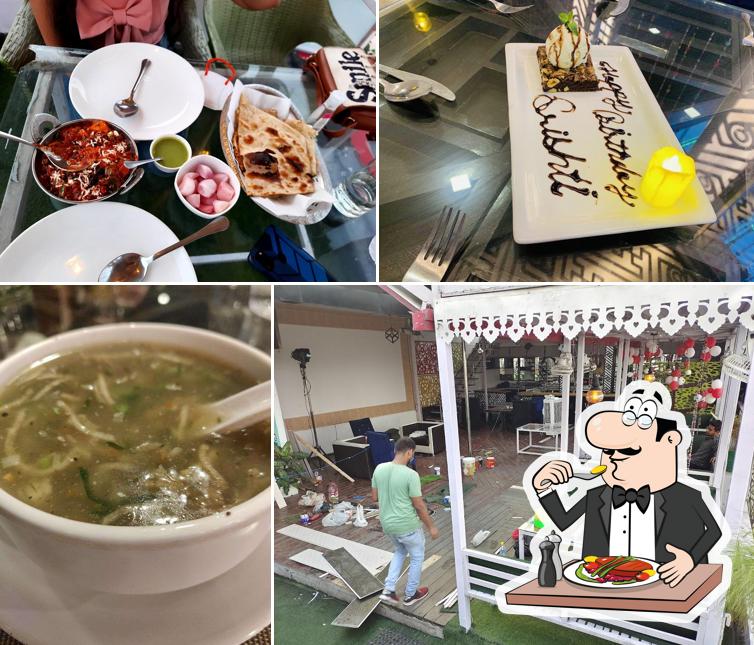 Meals at KING’S HARBOR Restaurant & Lounge