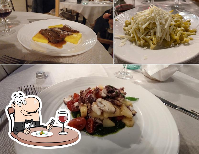 Platti al Ristorante Al Cantuccio
