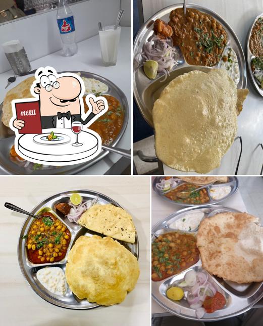 Chole bhature at Badshah Hotel