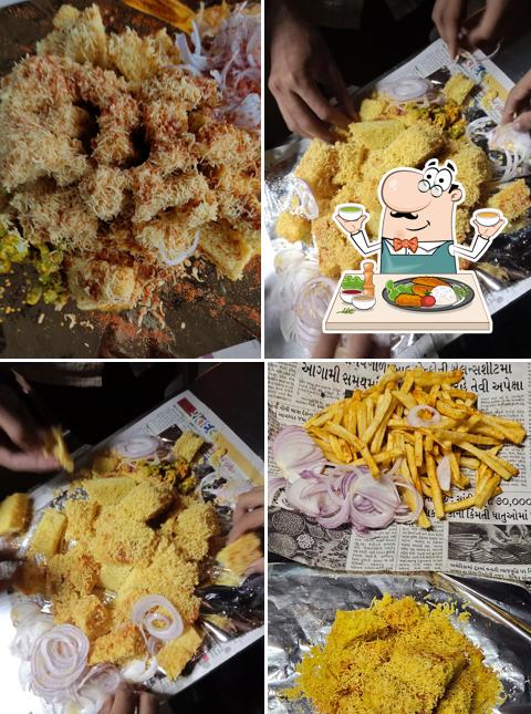 Fried calamari at Bhanu na Khaman