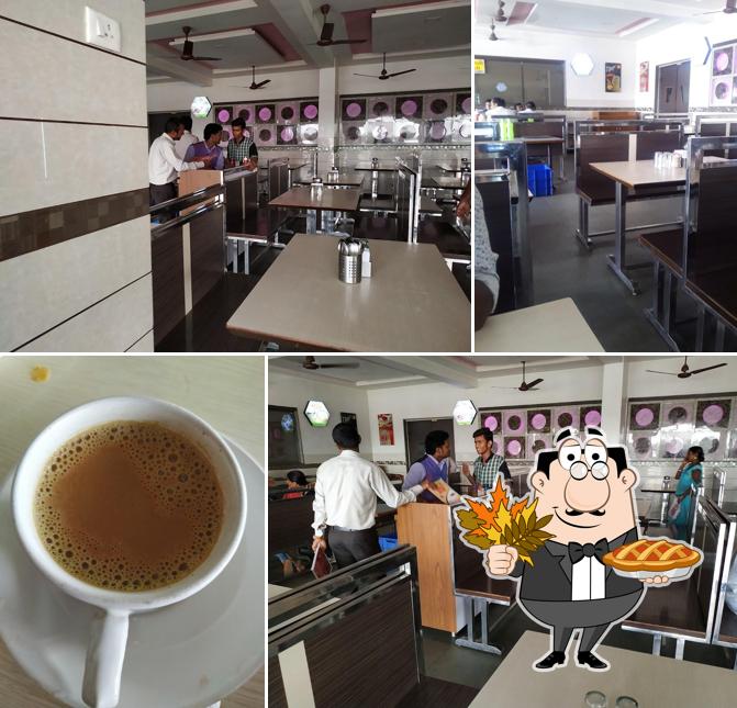 OYO 77491 Hotel Shreenath