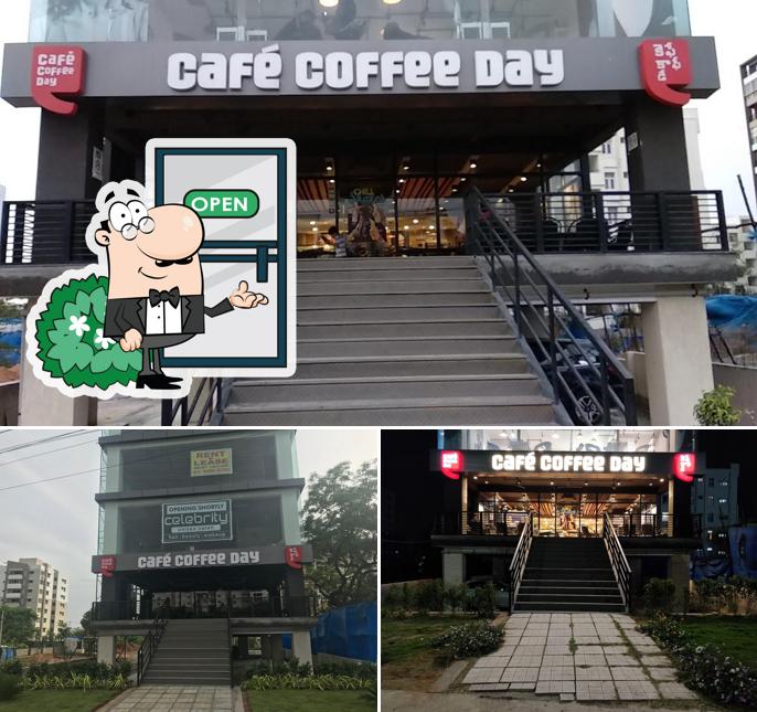Check out how Café Coffee Day looks outside