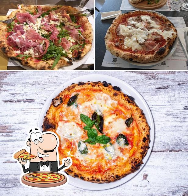 A Da Pecchia Pizza e Sfizi Napoletani, puoi provare una bella pizza