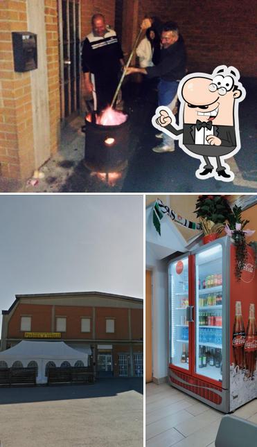Siediti a un tavolo di La Combriccola della Piada