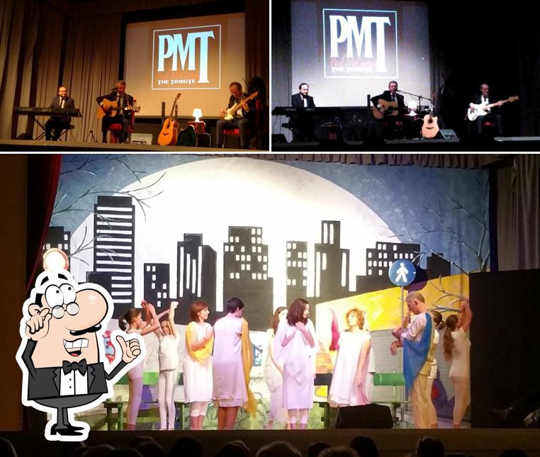 Siediti a un tavolo di Oratorio S. Bernardino