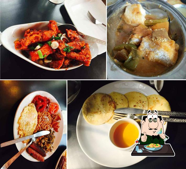Food at Glen's Corner